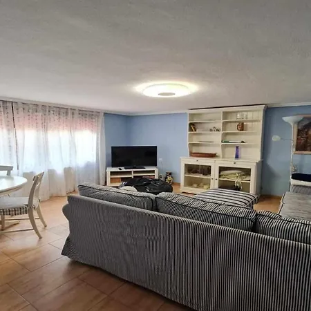 Casa Llaneshontoria Vakantiehuis Cardoso